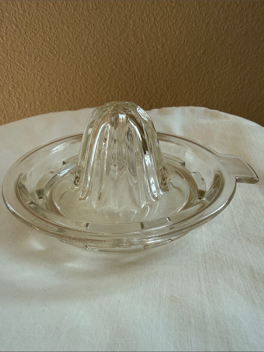 Vintage Clear Glass Citrus Juicer Reamer with handle and spout